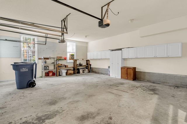 4201 Meadowbrook Court, North Charleston, SC 29420