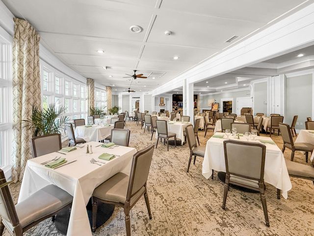 4201 Meadowbrook Court, North Charleston, SC 29420