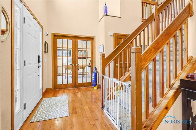 2062 Lexington Drive, Perrysburg, OH 43551