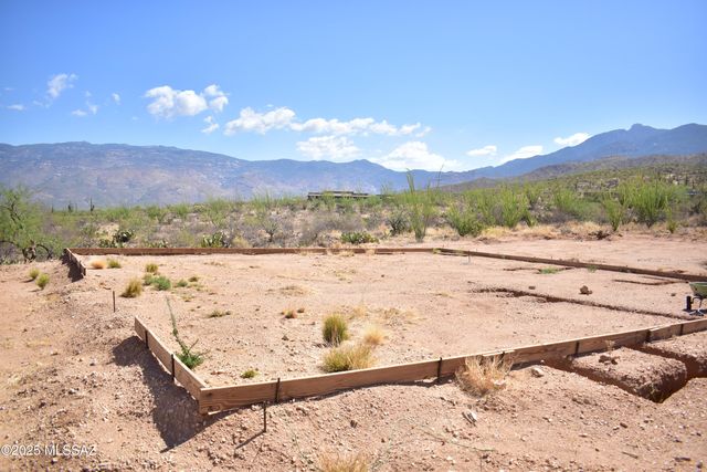 8231 S Pistol Hill Road, Vail, AZ 85641