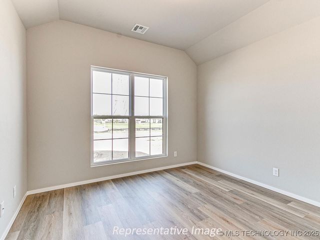 3422 E 153rd Street S, Bixby, OK 74008