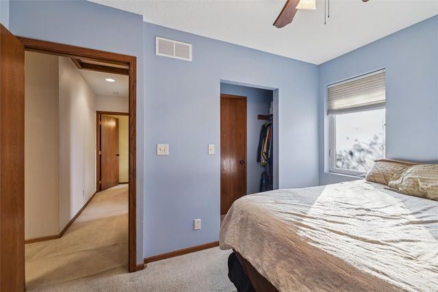 2000 SW 1st Street, Des Moines, IA 50315