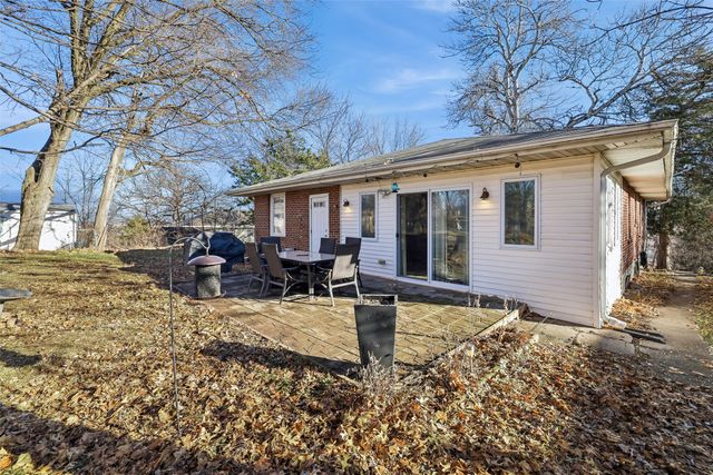 2000 SW 1st Street, Des Moines, IA 50315