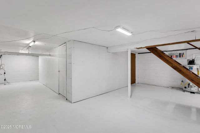 5 Indiana Court A, Matawan, NJ 07747