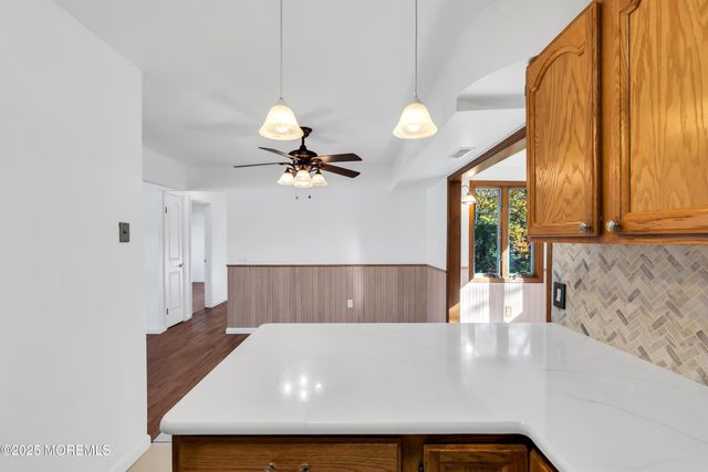 5 Indiana Court A, Matawan, NJ 07747