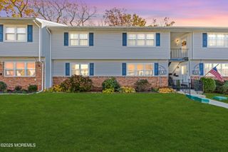 5 Indiana Court A, Matawan, NJ 07747