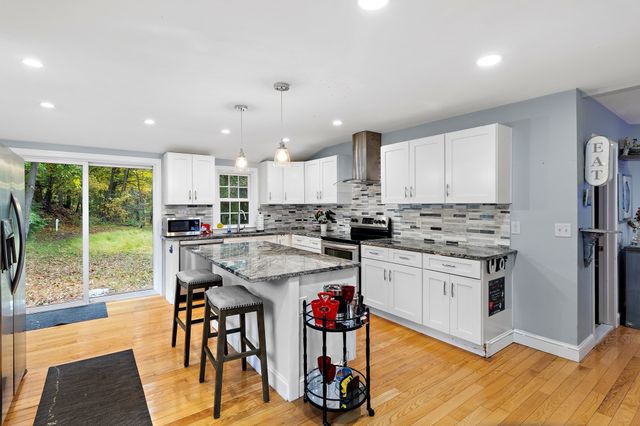 64 Depot St, Grafton, MA 01560
