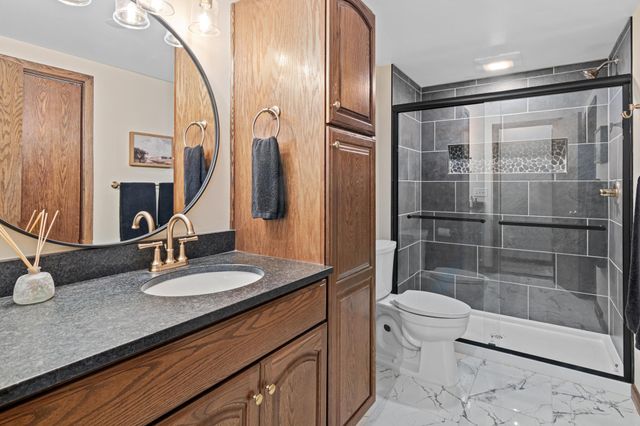 1911 Serendipity Court, New Brighton, MN 55112