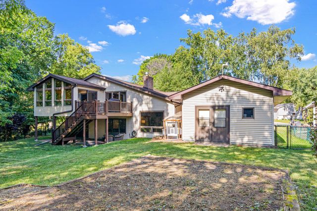 1911 Serendipity Court, New Brighton, MN 55112