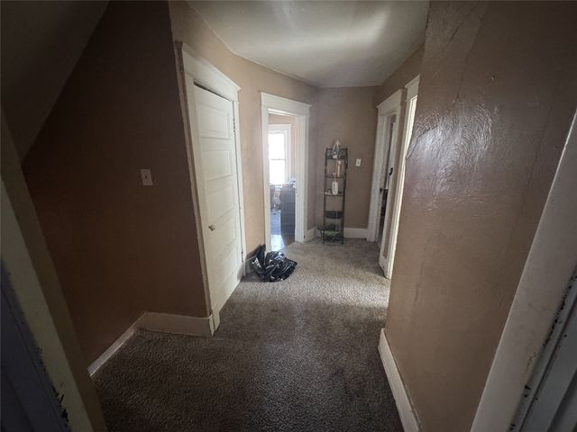 222 POPLAR Street, Erie, PA 16507