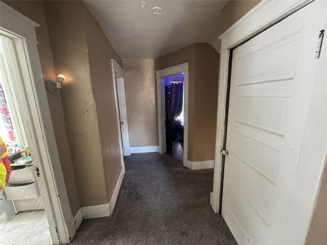 222 POPLAR Street, Erie, PA 16507