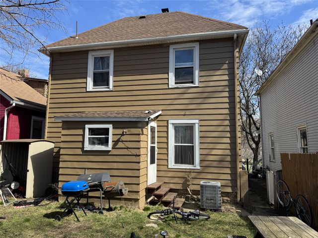 222 POPLAR Street, Erie, PA 16507