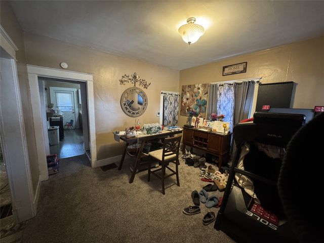 222 POPLAR Street, Erie, PA 16507