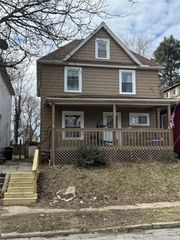 222 POPLAR Street, Erie, PA 16507