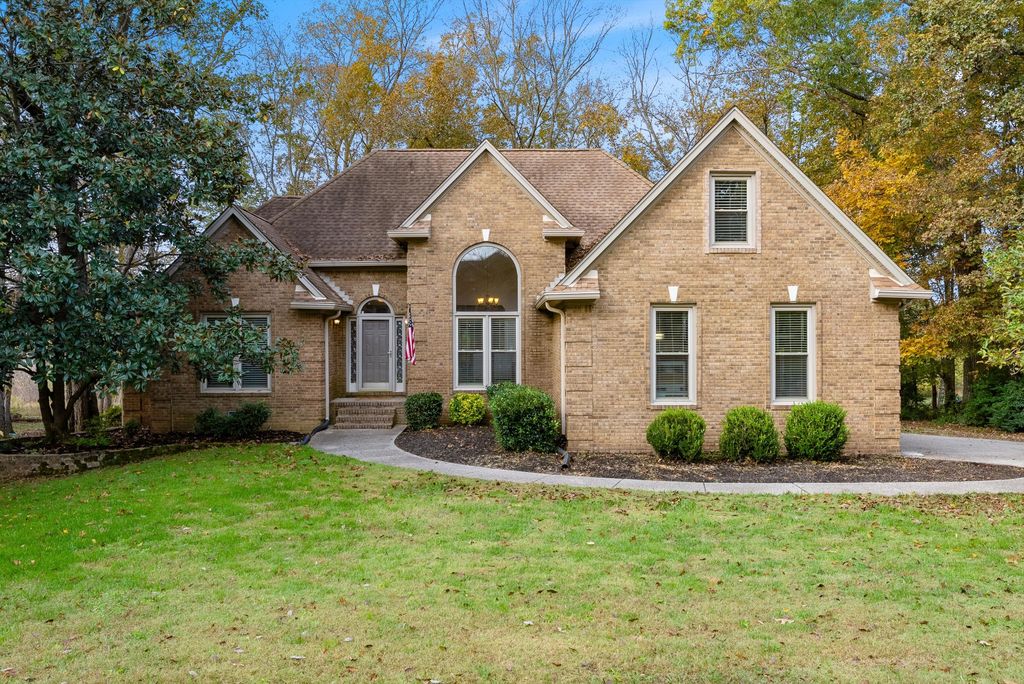 3215 Park Hill Rd, Murfreesboro, TN 37129