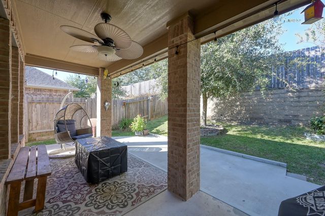 7329 Masquerade Lane, Conroe, TX 77304