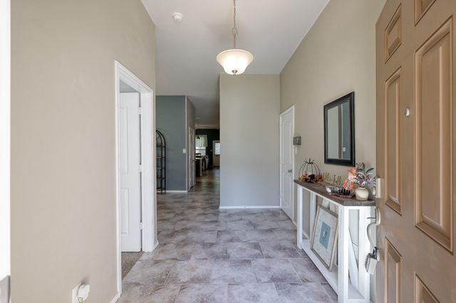 7329 Masquerade Lane, Conroe, TX 77304