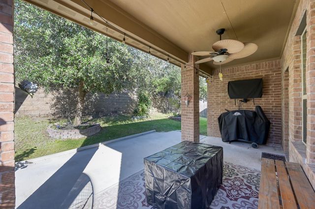 7329 Masquerade Lane, Conroe, TX 77304