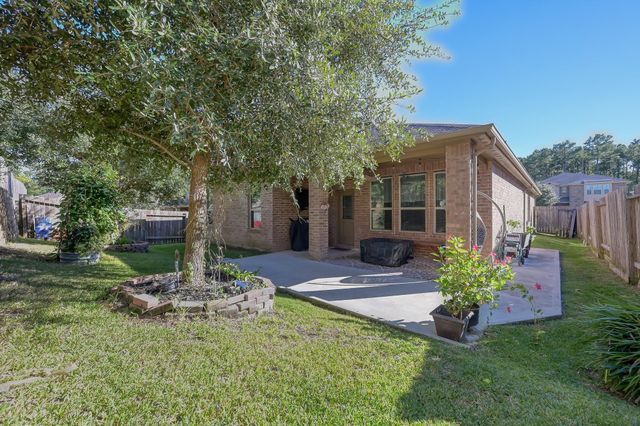 7329 Masquerade Lane, Conroe, TX 77304