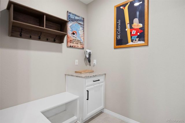 18941 W 84th Avenue, Arvada, CO 80007