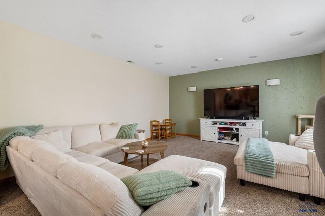 429 DONNA ST, Hermosa, SD 57744