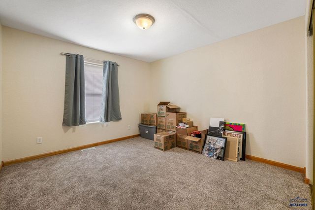 429 DONNA ST, Hermosa, SD 57744