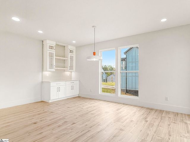 124 Current Drive, Greenville, SC 29611