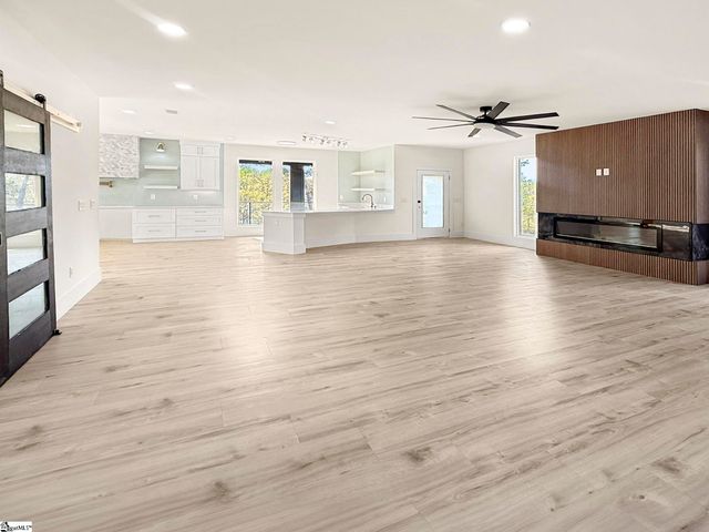 124 Current Drive, Greenville, SC 29611