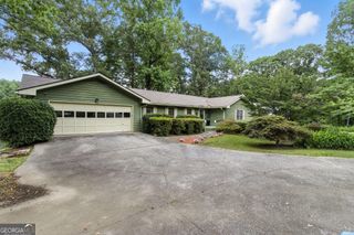 4258 Rocky Ledge Way, Snellville, GA 30039