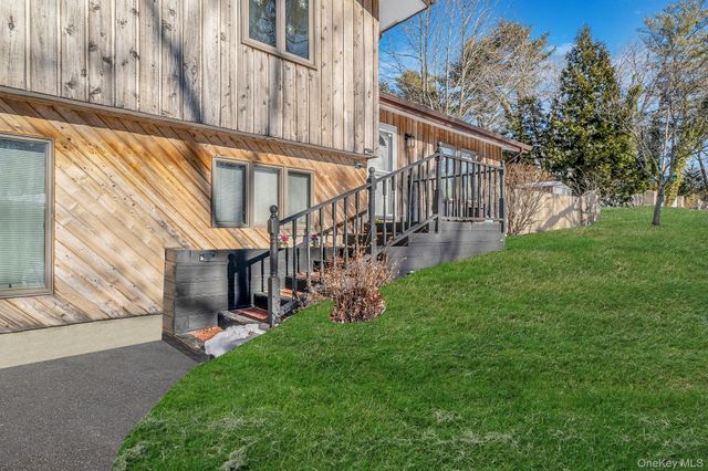 74 Hempstead Drive, Sound Beach, NY 11789