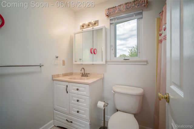 22533 Winfield Road, Novi, MI 48375
