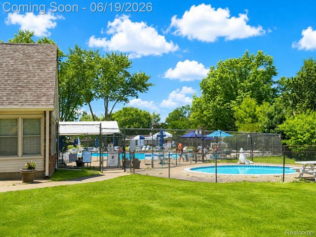 22533 Winfield Road, Novi, MI 48375