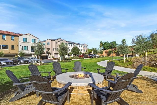 2217 Brix Gln, Escondido, CA 92025