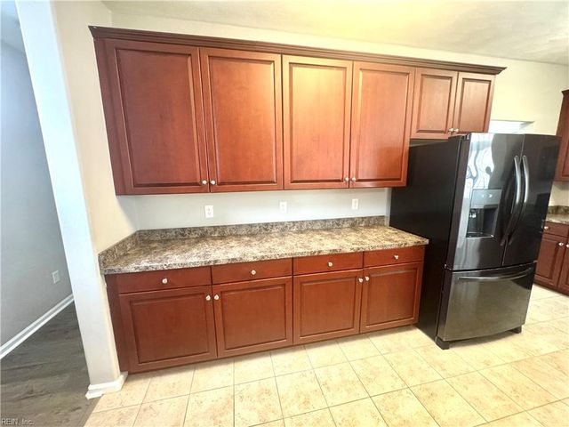 3210 Duke Of Glouchester DR, Suffolk, VA 23434