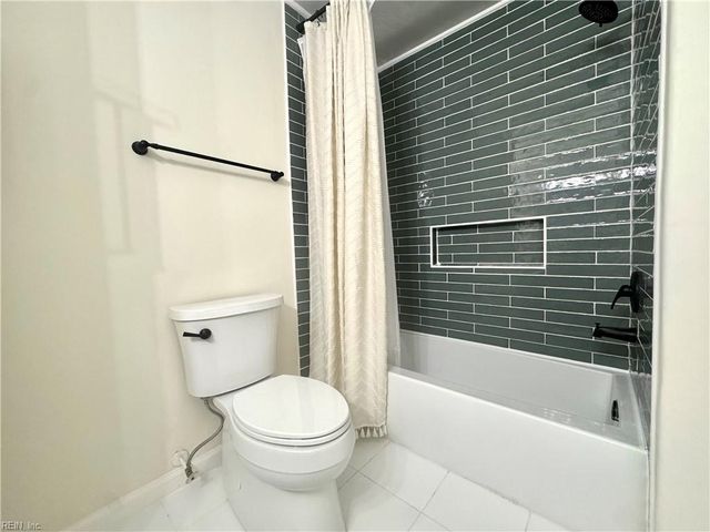 3210 Duke Of Glouchester DR, Suffolk, VA 23434