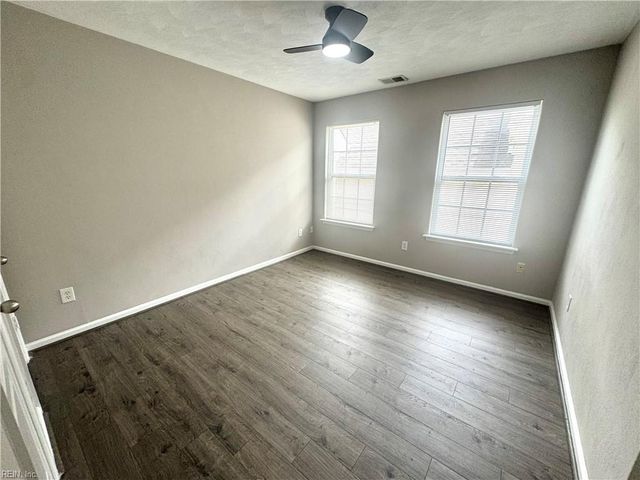 3210 Duke Of Glouchester DR, Suffolk, VA 23434