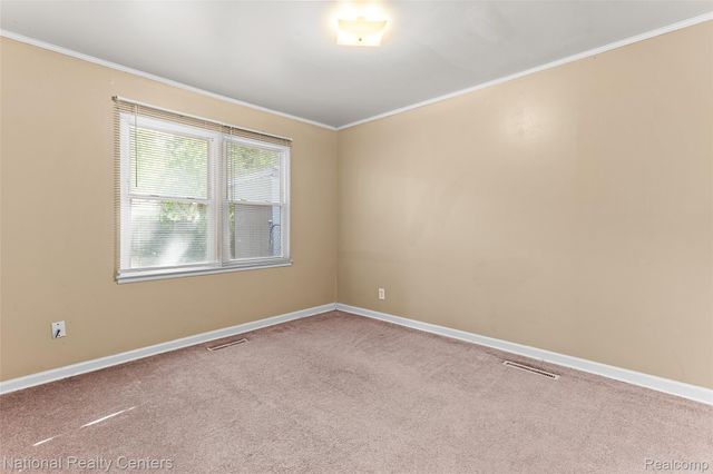 10111 Corning Street, Oak Park, MI 48237