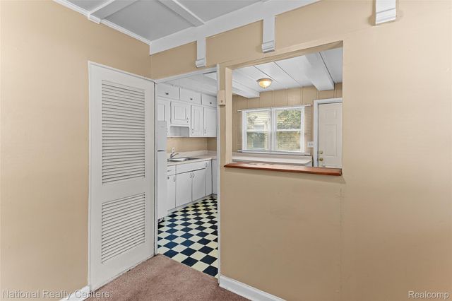 10111 Corning Street, Oak Park, MI 48237