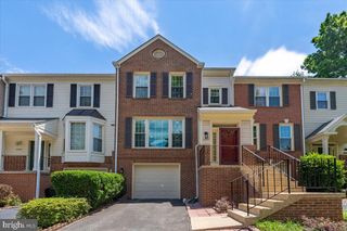 9348 PETER ROY CT, Burke, VA 22015