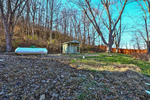 3910 9 Mile Road, Melbourne, KY 41059