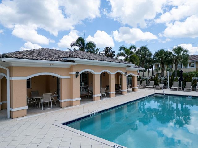 1545 NAPOLI DRIVE W, Sarasota, FL 34232