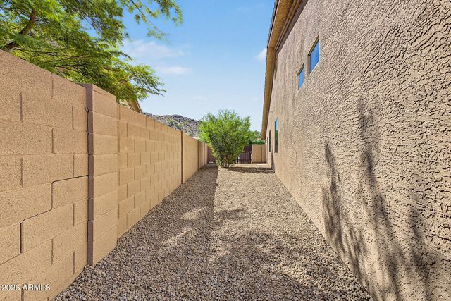 11485 S Morningside Drive, Goodyear, AZ 85338