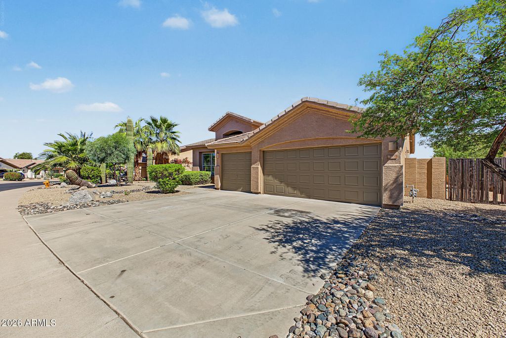 11485 S Morningside Drive, Goodyear, AZ 85338 — photo 3