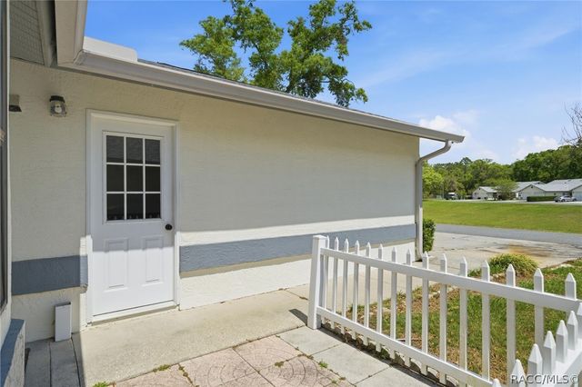 709 Whispering Pines Boulevard, Inverness, FL 34453