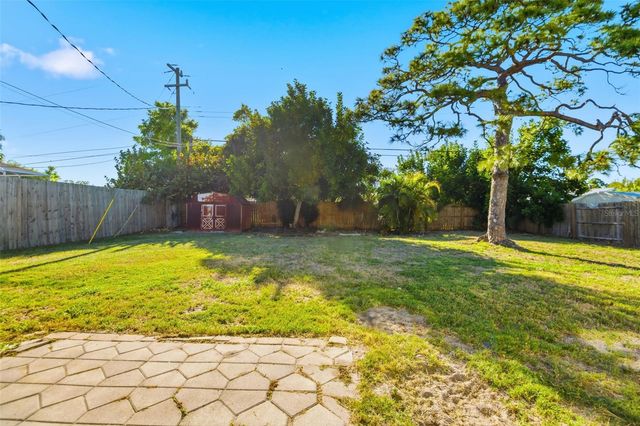 3090 SUNSET BEACH DRIVE, Venice, FL 34293