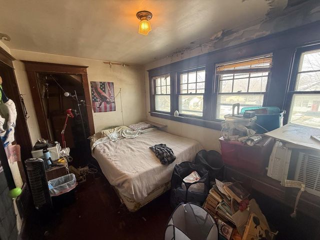 209 Walnut Street, Marshall, MN 56258