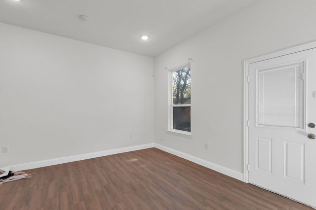 3710 Prosperity Avenue, Dallas, TX 75216