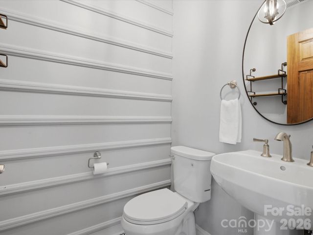 3004 Dodsworth Drive, Cramerton, NC 28032