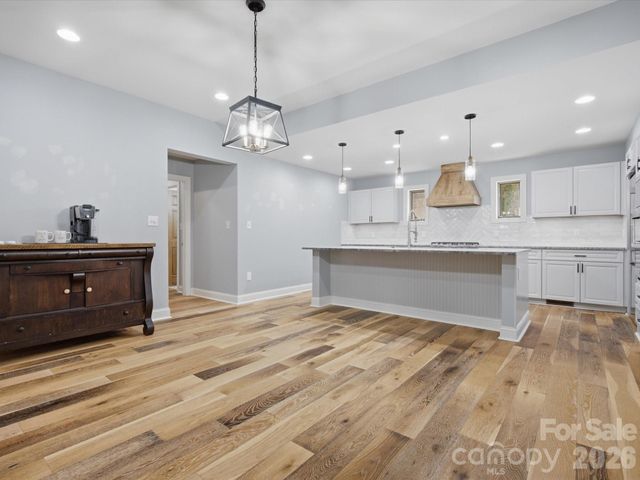 3004 Dodsworth Drive, Cramerton, NC 28032
