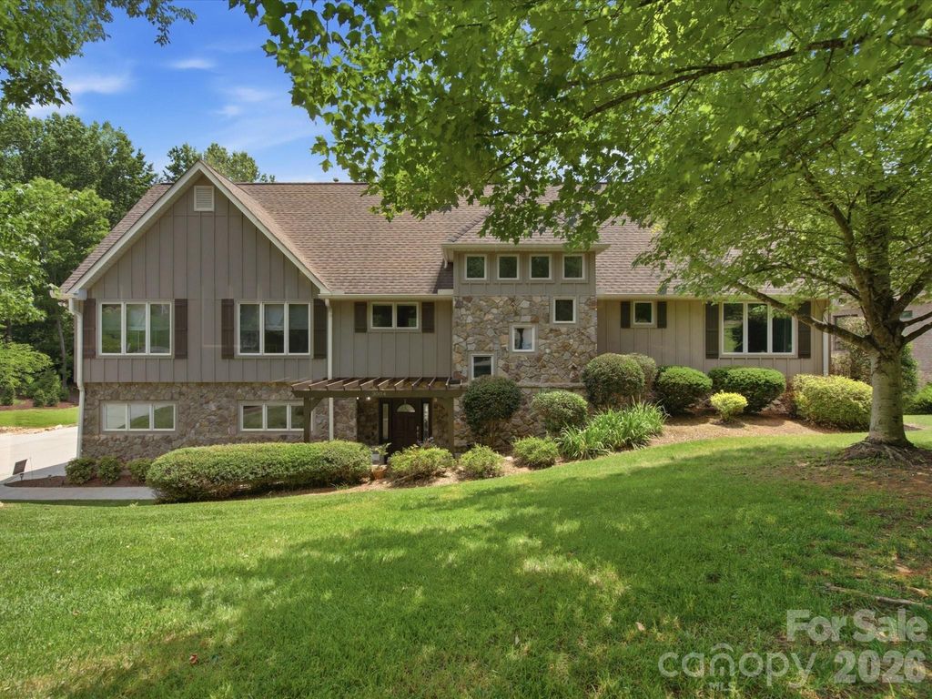 3004 Dodsworth Drive, Cramerton, NC 28032